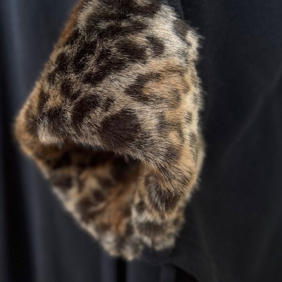 Preston & York Womens Black Cape Poncho Coat Leopard Faux Fur Trim NWT - Picture 7 of 12